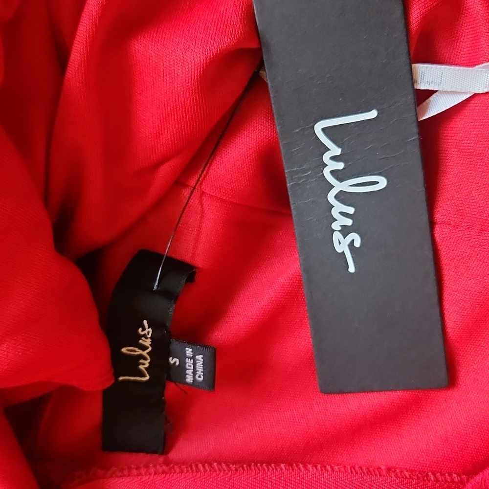 Lulu's Cross Your Heart Surplice Cutout Bodycon Dress - Picture 5 of 8